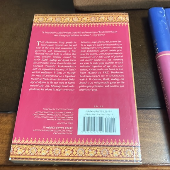 Yoga Book and block bundle with strap - Picture 3 of 8